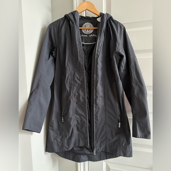 Lululemon Run Raincoat - Charcoal Grey - Picture 1 of 5